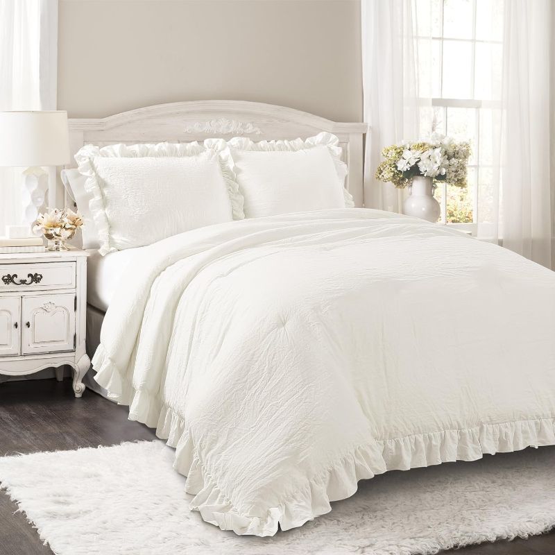 Photo 1 of Reyna Comforter White 3-Piece King Set