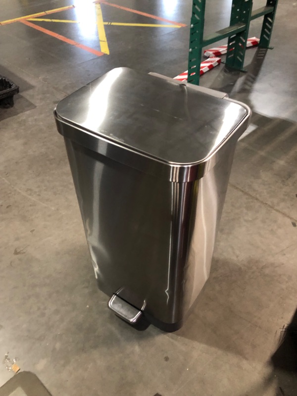 Photo 4 of ***HEAVILY USED - LID BROKEN - SEE PICTURES***
Glad Stainless Steel Step Trash Can with Clorox Odor Protection | Large Metal Kitchen Garbage Bin with Soft Close Lid, Foot Pedal and Waste Bag Roll Holder, 20 Gallon, All Stainless All Stainless 20 Gallon Tr