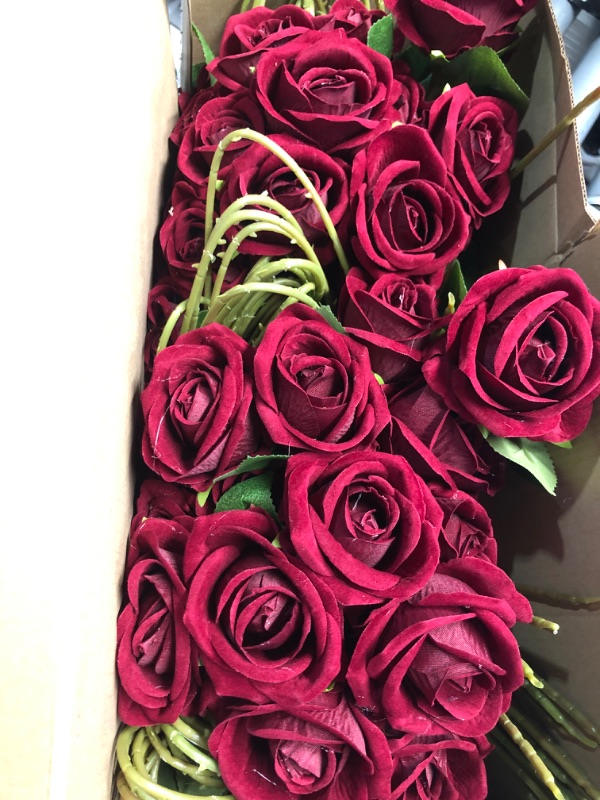 Photo 2 of (see all images)InnoGear Artificial Roses Flowers, 50 Pcs Dark Red Fake Roses for Decoration DIY Wedding Bouquets