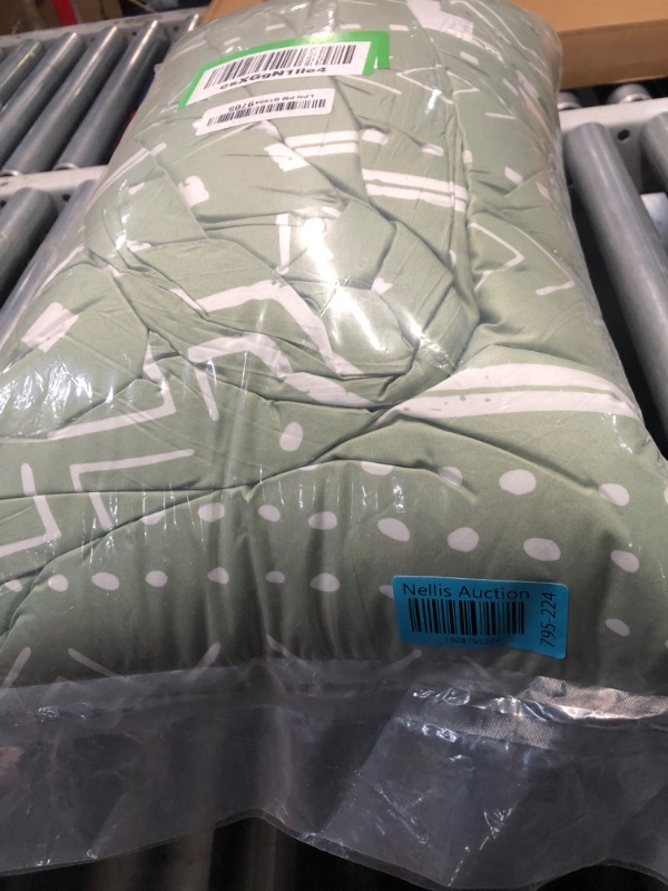 Photo 2 of ***FACTORY SEALED***
Smoofy Aztec Sage Green Comforters Full Size, Folkloric Art Pattern Bedding Sets 1 Comforter 2 Pillowcases Sage Green