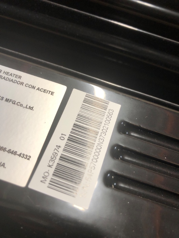 Photo 3 of ***DOES NOT POWER ON*** 1,500-Watt Oil-Filled Radiant Electric Space Heater with Thermostat
