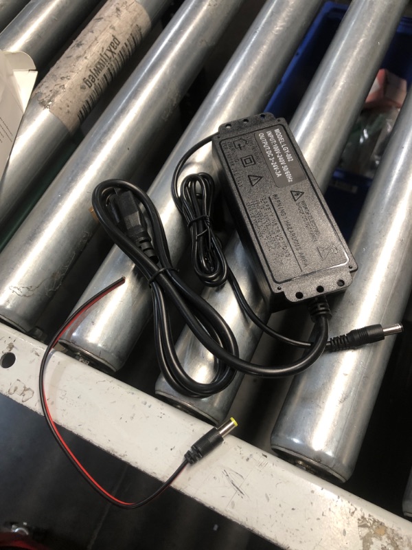 Photo 1 of **READ NOTES MISSING PARTS**
3V~24V 3A 72W Universal Power Supply 3V 5V 6V 9V 12V 15V 18V 20V 24V Adjustable Variable Switching AC/DC Adapter, 100V-240V AC to DC Converter with 14 Tips & Polarity Converter & Test Lead, 3 Prong, Missing some cords in pictu