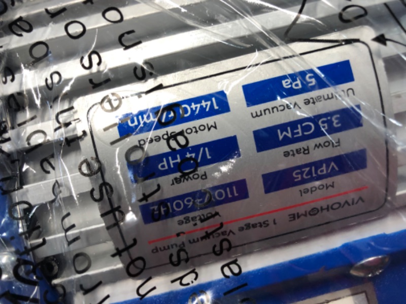 Photo 5 of ***USED - LEAKING FLUIDS - UNABLE TO TEST - SEE PICTURES***
3.5 CFM Single Stage Rotary Vane Air Vacuum Pump and R134a AC Manifold Gauge Set for Refrigeration Recharging
