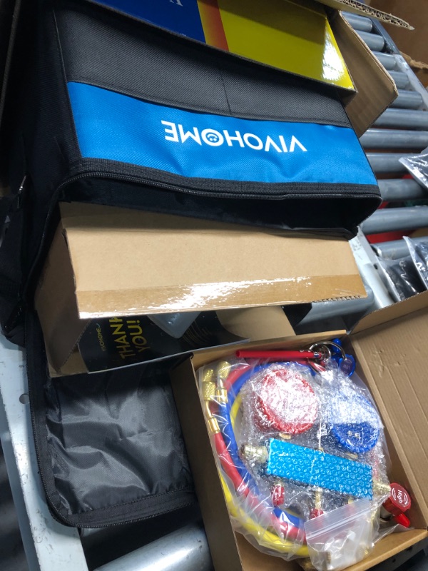 Photo 3 of ***USED - LEAKING FLUIDS - UNABLE TO TEST - SEE PICTURES***
3.5 CFM Single Stage Rotary Vane Air Vacuum Pump and R134a AC Manifold Gauge Set for Refrigeration Recharging