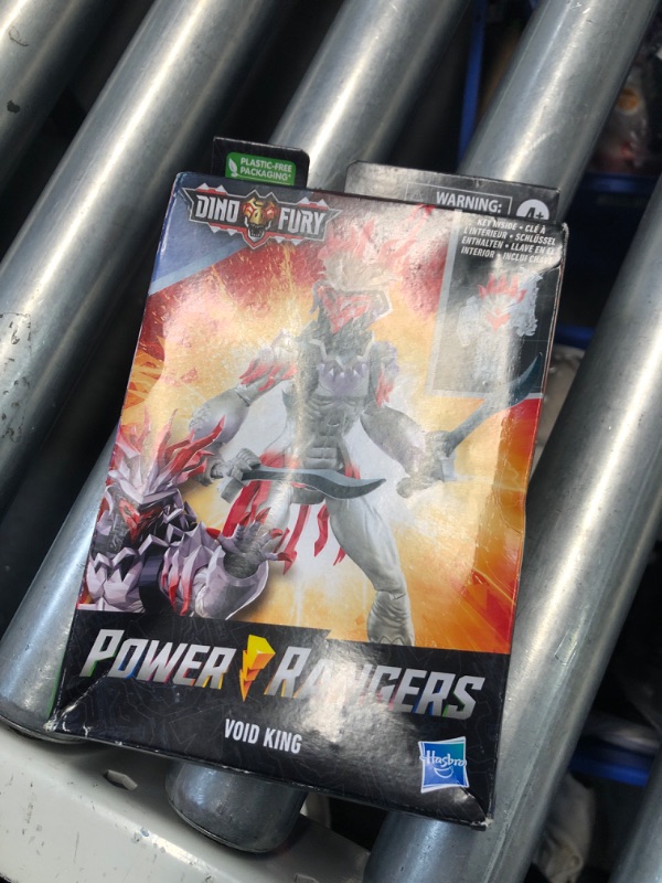 Photo 2 of ***FACTORY SEALED***Power Rangers Dino Fury F8155 15 cm Action Figure + Accessories (Swords and Dino Key) Void King