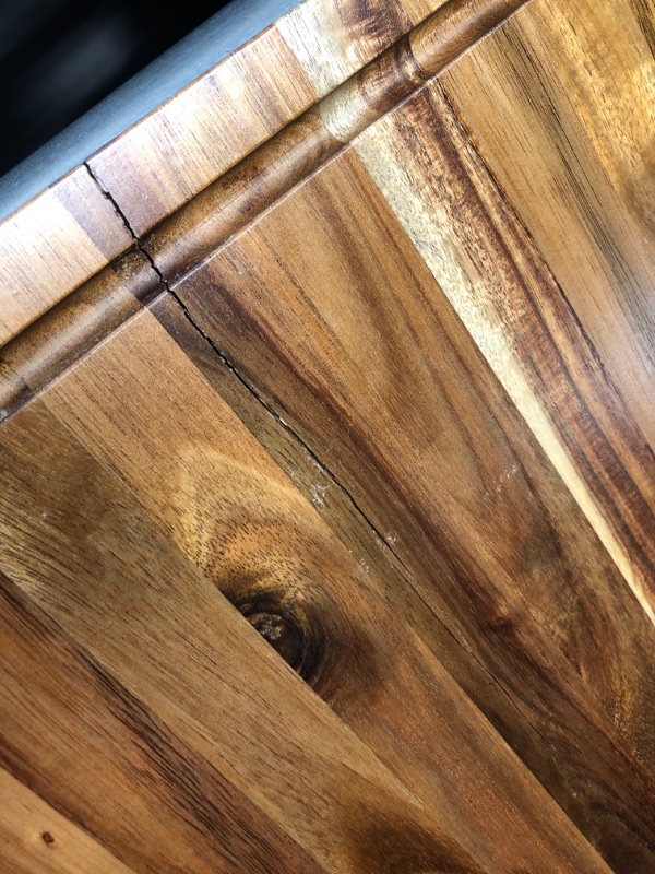 Photo 3 of **small crack on end, can be fixed with some wood glue**20 x 15 Inch Large Acacia Wood Cutting Board, Reversible Wooden Butcher Block Cutting Board with Juice Groove, Carving Board for Meat, Turkey, Charcuterie
