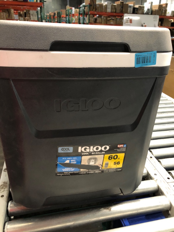 Photo 3 of ***USED - DIRTY - SCRATCHED AND SCRAPED - NO PACKAGING - SEE PICTURES***
IGLOO Cool 60 qt. Roller Cooler, Grey/White