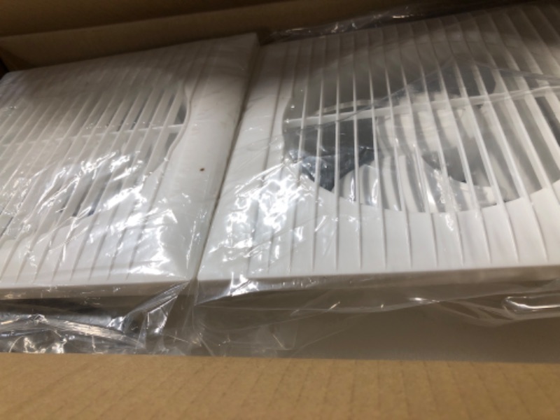 Photo 1 of ***USED - LIKELY MISSING PARTS - UNABLE TO VERIFY FUNCTIONALITY***
50W Solar Powered Exhaust Vent Dual Fans Large Air Flow for Greenhouse, Shed, Attic, Chicken Coop, Trailer, Outside, Solar Panel with Mount Bracket 8 Inch DC Fan On/Off Switch Cable