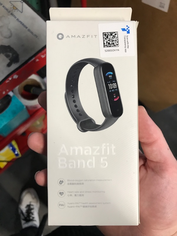 Photo 2 of (READ FULL POST) Amazfit Band 5 Activity Fitness Tracker with Alexa Built-in, 15-Day Battery Life