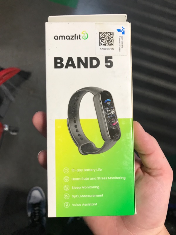 Photo 2 of (READ FULL POST) Amazfit Band 5 Activity Fitness Tracker with Alexa Built-in, 15-Day Battery Life