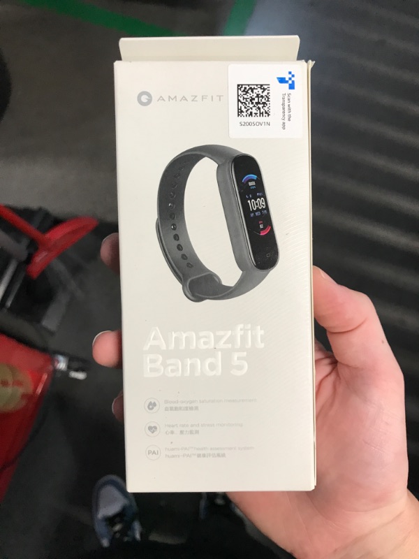 Photo 2 of (READ FULL POST) Amazfit Band 5 Activity Fitness Tracker with Alexa Built-in, 15-Day Battery Life