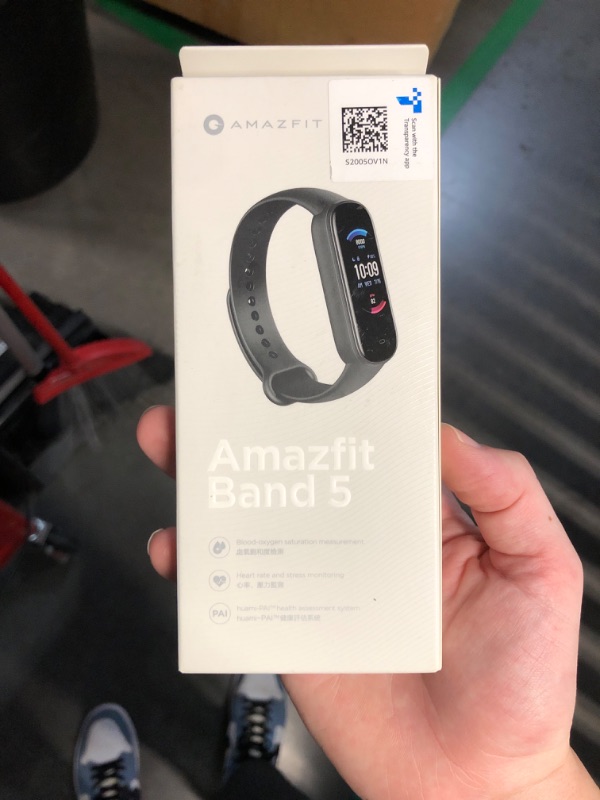 Photo 2 of (READ FULL POST) Amazfit Band 5 Activity Fitness Tracker with Alexa Built-in, 15-Day Battery Life 