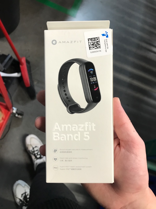 Photo 2 of (READ FULL POST) Amazfit Band 5 Activity Fitness Tracker with Alexa Built-in, 15-Day Battery Life 