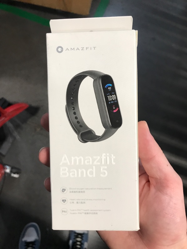 Photo 2 of (READ FULL POST) Amazfit Band 5 Activity Fitness Tracker with Alexa Built-in, 15-Day Battery Life 