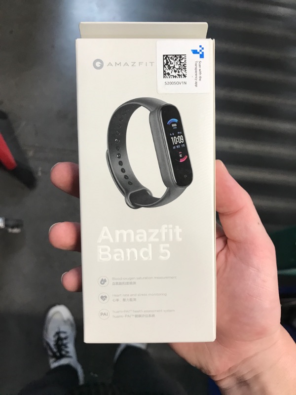 Photo 2 of (READ FULL POST) Amazfit Band 5 Activity Fitness Tracker with Alexa Built-in, 15-Day Battery Life 