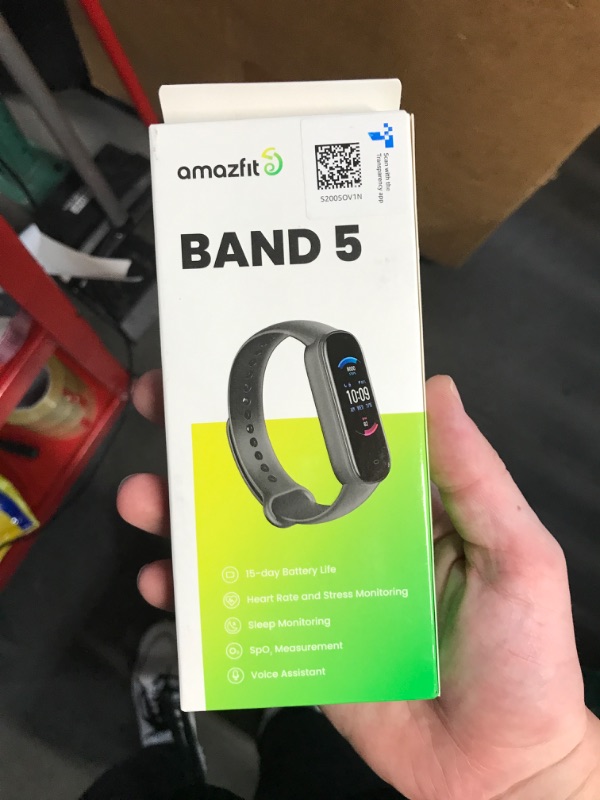 Photo 2 of (READ FULL POST) Amazfit Band 5 Activity Fitness Tracker with Alexa Built-in, 15-Day Battery Life