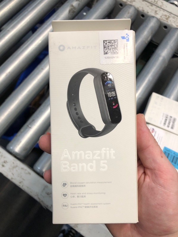 Photo 2 of (READ FULL POST) Amazfit Band 5 Activity Fitness Tracker with Alexa Built-in, 15-Day Battery Life 