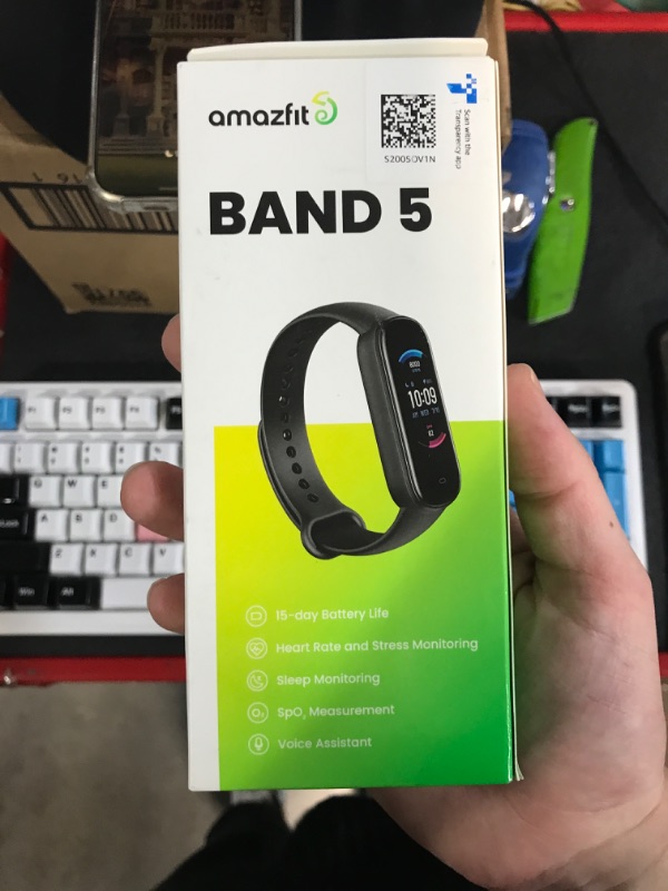 Photo 1 of (READ FULL POST) Amazfit Band 5 Activity Fitness Tracker with Alexa Built-in, 15-Day Battery Life 
