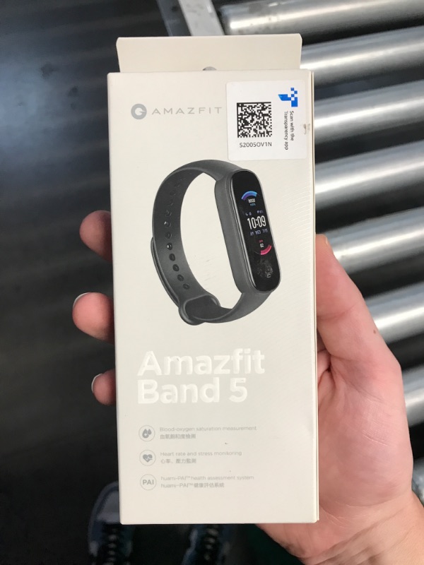 Photo 2 of (READ FULL POST) Amazfit Band 5 Activity Fitness Tracker with Alexa Built-in, 15-Day Battery Life 