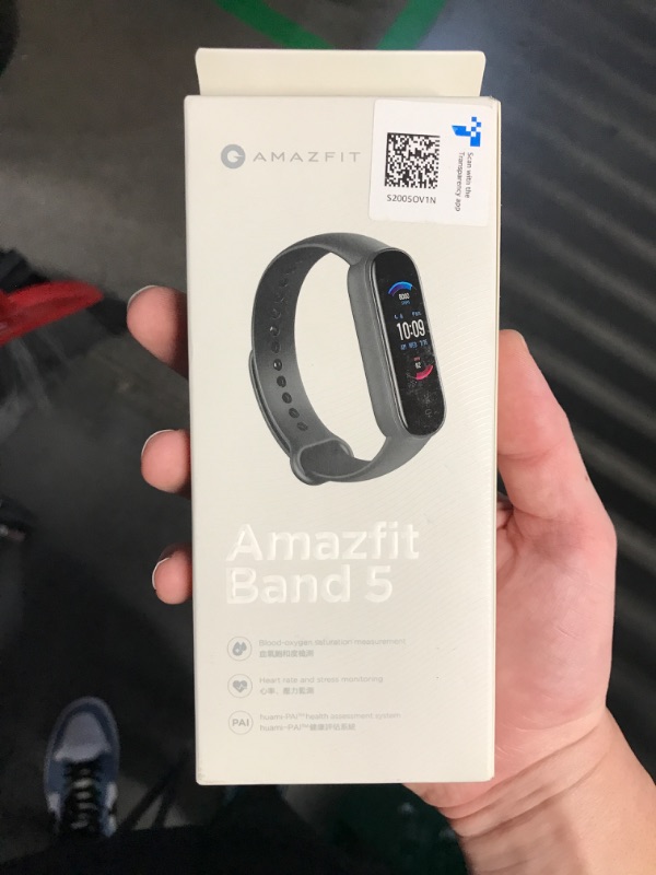 Photo 2 of Amazfit Band 5 Activity Fitness Tracker with Alexa Built-in, 15-Day Battery Life