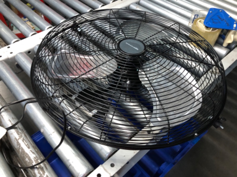 Photo 4 of ***USED - DOESN'T POWER ON - UNABLE TO TROUBLESHOOT - MISSING HARDWARE***
Amazon Basics 20-Inch High-Velocity Industrial Fan with 3 Speeds, Durable Metal Construction and Aluminum Blades, Ideal for Industrial & Commercial Spaces, 125 Watts, Black, 9.45"D 