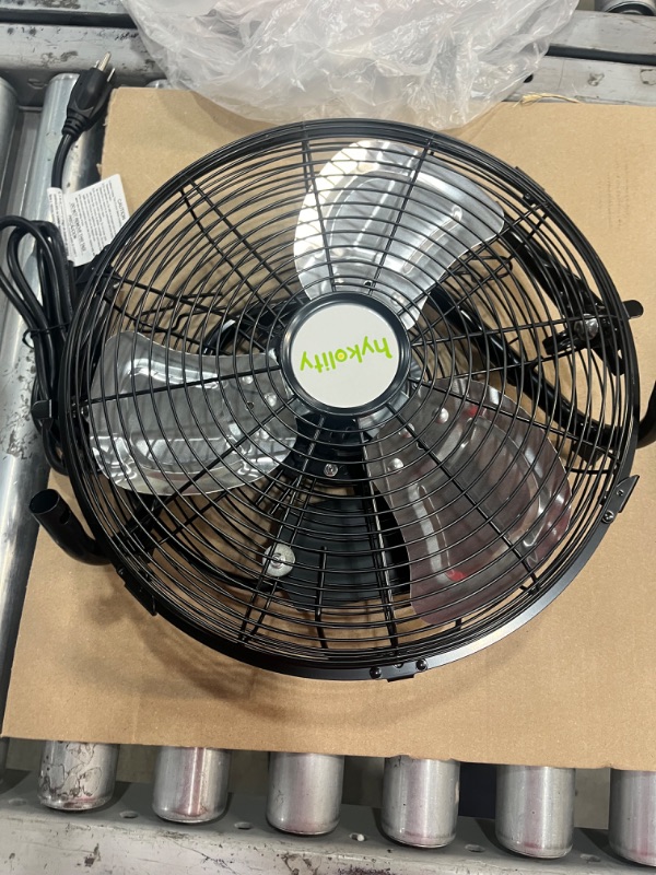 Photo 2 of 
Hykolity 1650 CFM 12" High Velocity Floor Fan, 3-Speed Powerful Airflow Fan with 180-Degree Tilt, Heavy Duty Metal Fan for Home, Bedroom, Residential Use
Color:Black
Size:12 inch