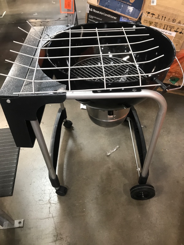 Photo 3 of * MISSING PARTS* Weber 15301001 Performer Charcoal Grill Black Porcelain 22 in. - Quantity 1
