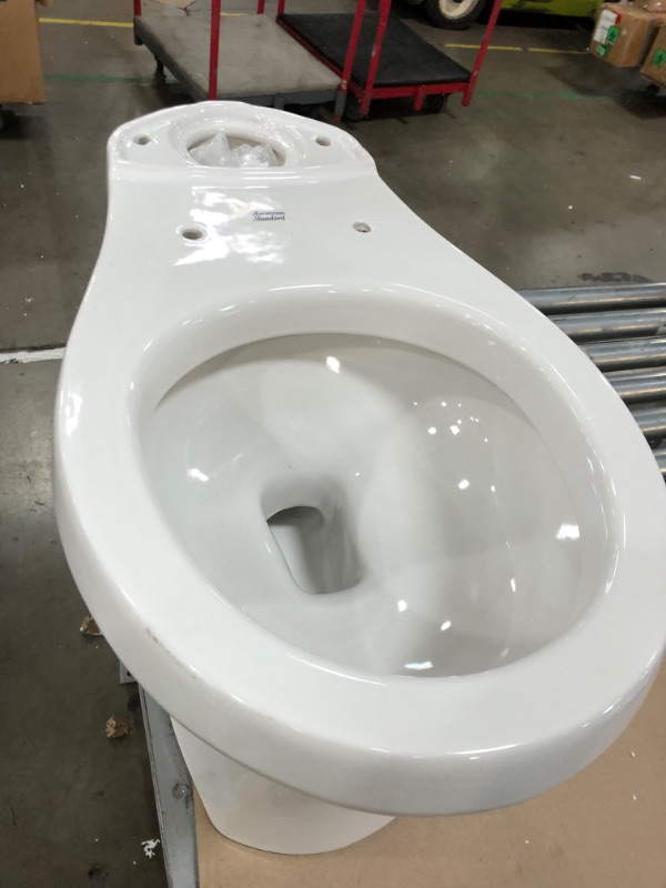 Photo 2 of 
Box 1 of 2**American Standard 250DA104.020 Colony 3 Two-Piece Toilet, Round Front, Standard Height, White, 1.28 gpf
Size:Standard Height
Style:Round
Pattern Name:Bowl