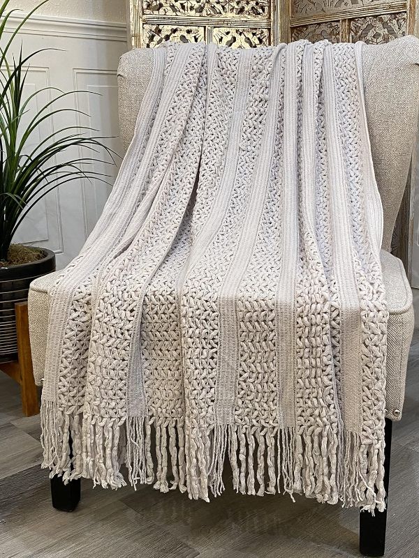 Photo 1 of (READ FULL POST) Throw Blanket - Highgrove - Cantal - Light Grey