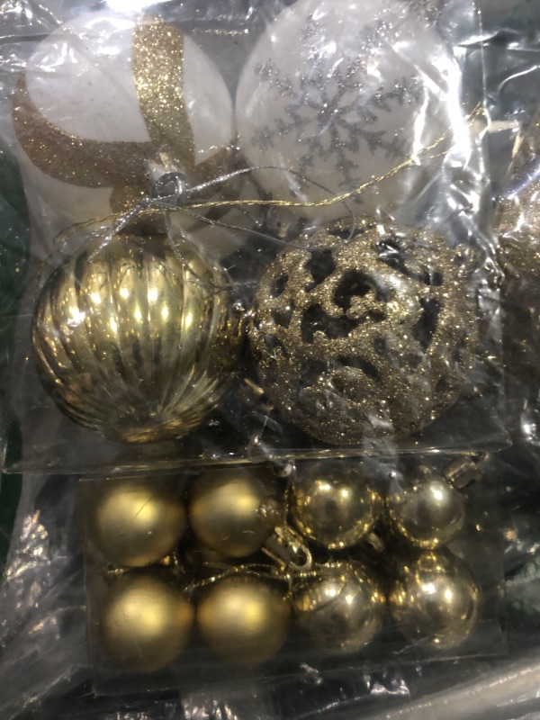 Photo 2 of 5 Sets of ornaments white and gold