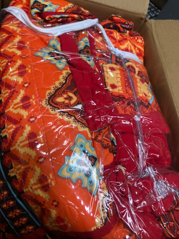 Photo 2 of ***USED - LIKELY MISSING PARTS - UNABLE TO VERIFY FUNCTIONALITY***
Cotton Quilt Queen Size Bedding Set - 3 Pieces Queen Quilt Bedding Set, Boho Queen Size Quilts, Lightweight Reversible Coverlets Bedspreads for Farmhouse Bedroom (Red/Orange)