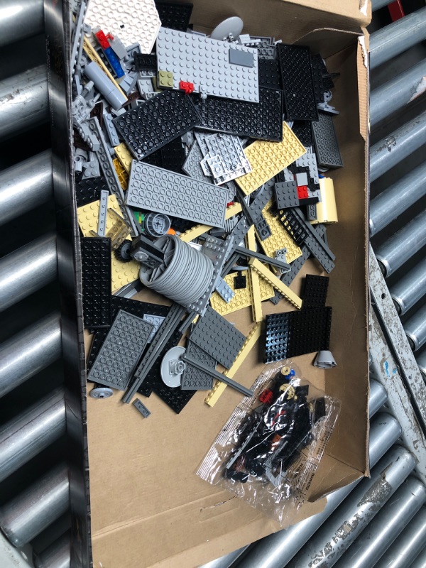 Photo 2 of **USED BOX CUT OPEN TO VERIFY**LEGO Star Wars Millennium Falcon 75257 Building Set - Starship Model with Finn, Chewbacca, Lando Calrissian, Boolio, C-3PO, R2-D2, and D-O Minifigures, The Rise of Skywalker Movie Collection Multi