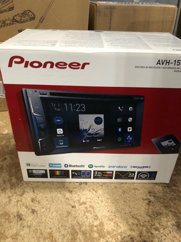 Photo 4 of (READ FULL POST) Pioneer AVH-1500NEX Multimedia DVD Receiver with 6.2" WVGA Display with CarPlay, Bluetooth, and SiriusXM-Ready (Renewed)
