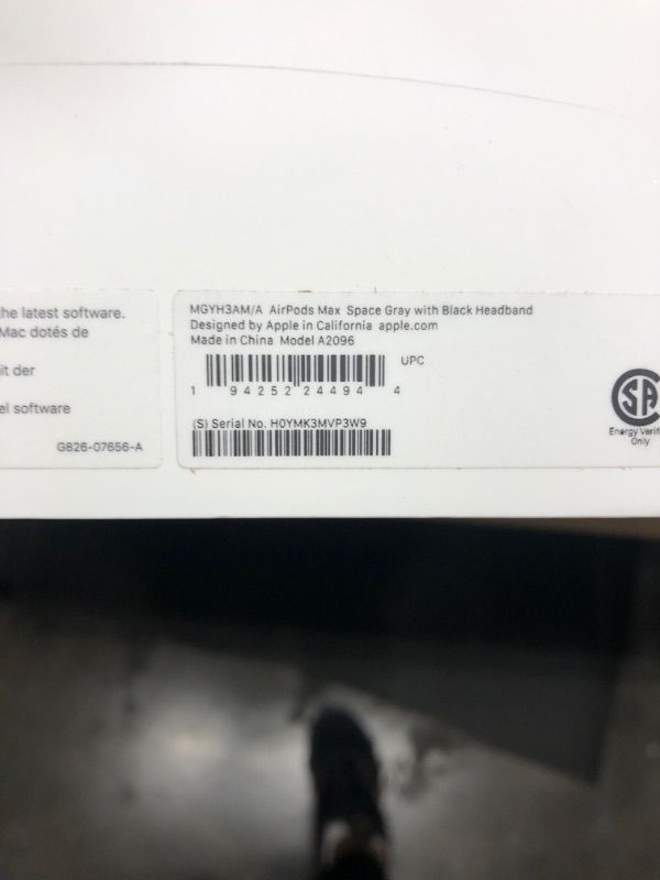 Photo 1 of Apple AirPods Max Wireless Over-Ear Headphones ----SN--H0YMK3MVP3W9
