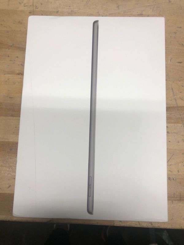 Photo 2 of Apple  - 10.2-Inch iPad (9th Generation) with Wi-Fi - 64GB - Space Gray---SN--FHY6W002JW
