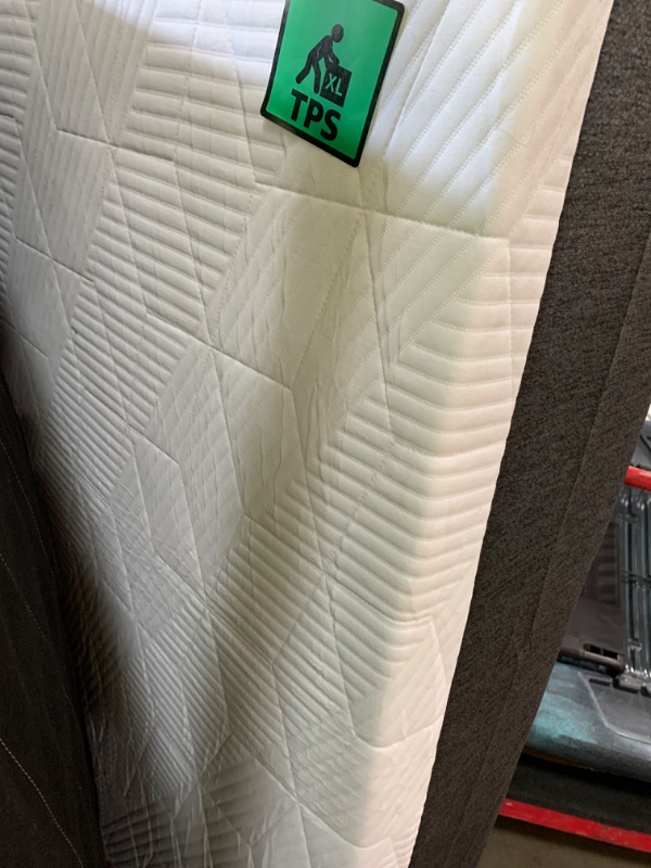 Photo 1 of 60 cx 80 x 12 in mattress