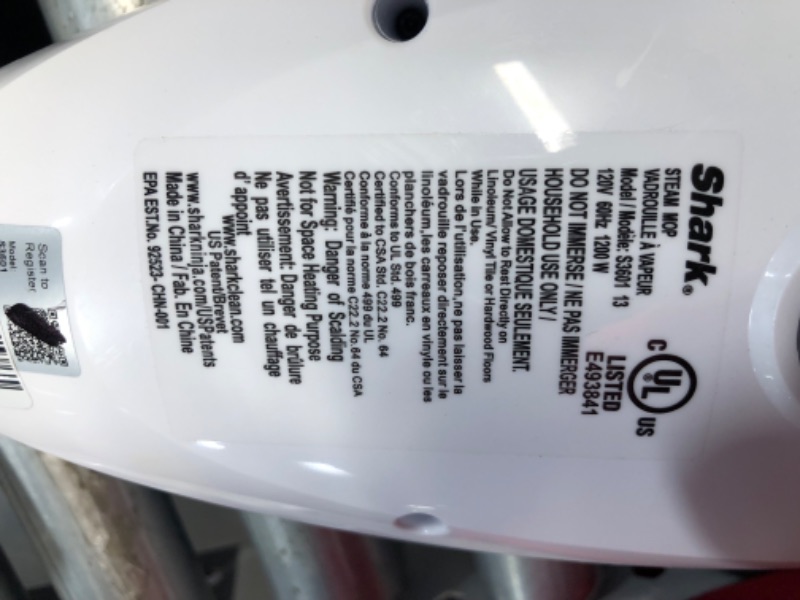 Photo 1 of ***USED - MISSING PARTS - POWERS ON - UNABLE TO TEST FURTHER - SEE PICTURES***
Shark Professional Steam Pocket Mop (S3601)