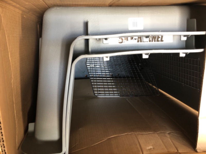 Photo 1 of  * SEE NOTES* Petmate Sky Kennel, 48 Inch, IATA Compliant Dog Crate for Pets 90-125lbs, Made in USA 48" Kennel Only