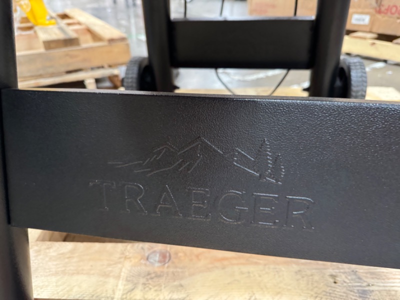 Photo 4 of *DIRTY** Traeger Pro Series 34 Wood Pellet Grill Bronze
