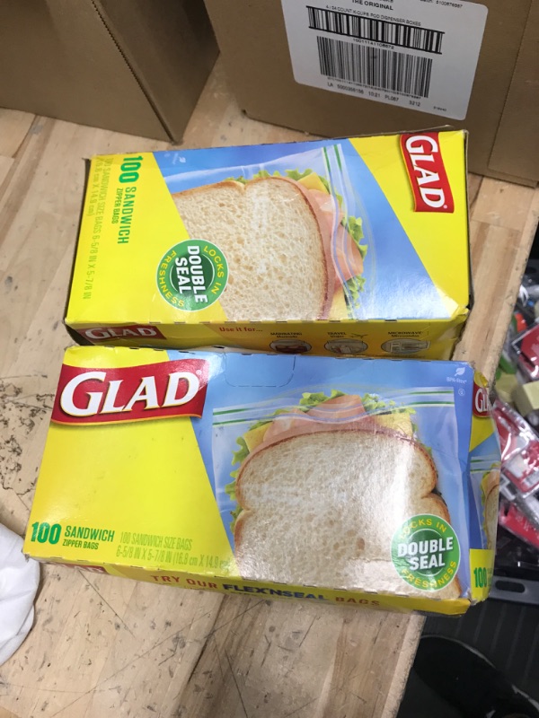 Photo 2 of **2 PACK**Glad Zipper Food Storage Sandwich Bags, 100 Count (Packaging May Vary) 100 Count Green