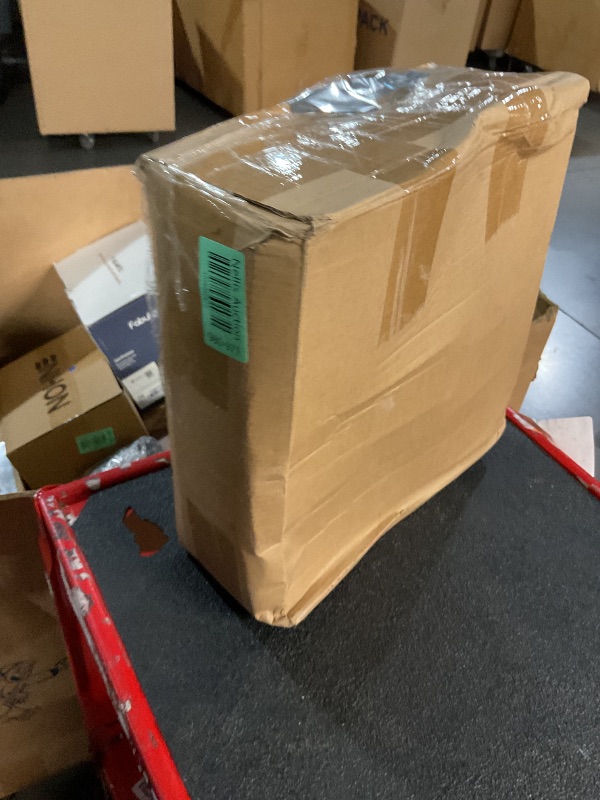 Photo 1 of 50 Pcs Artificial Rose Flower Realistic Silk Roses with Stem Bouquet of Flowers Plastic Flowers Real Looking Fake Roses for Home Wedding Centerpieces Party Decorations (Red)