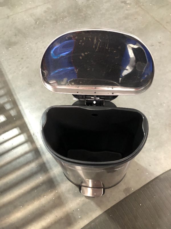 Photo 3 of ***MAJOR DAMAGE - CRACKED AND DENTED - SEE PICTURES - PEDAL DOESN'T WORK***
QUALIAZERO 50L/13Gal Heavy Duty Hands-Free Stainless Steel Commercial/Kitchen Step Trash Can, Fingerprint-Resistant Soft Close Lid Trashcan, 50L / 13 GAL