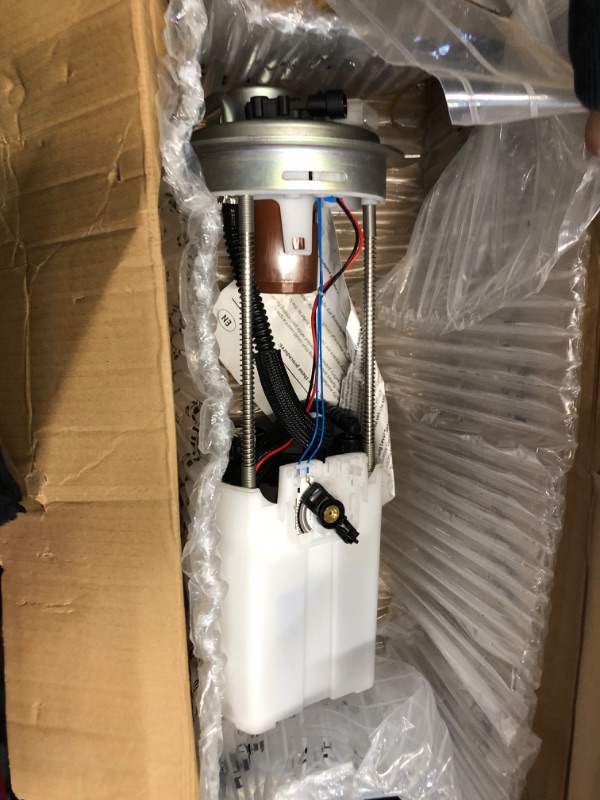 Photo 3 of (PARTS ONLY/ NO RETURNS OR REFUNDS) FG0390 Fuel Pump Module for 2007 Chevrolet Silverado 1500 Classic
