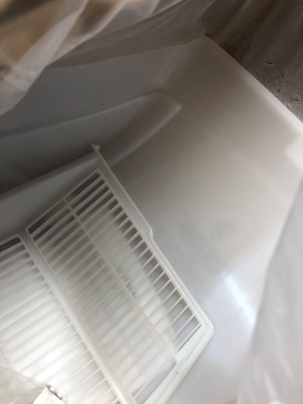 Photo 1 of MAXXAIR FANMATE 00-955001 Fan/Vent Cover with EZ Clip Hardware, Constant Airflow, Super Tough, White

