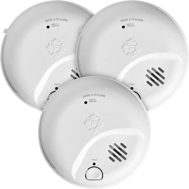 Photo 1 of [READ NOTES]
First Alert SMICO100-AC Interconnect Hardwire Combination Smoke & Carbon Monoxide Alarm with Battery Backup - 3 Pack
