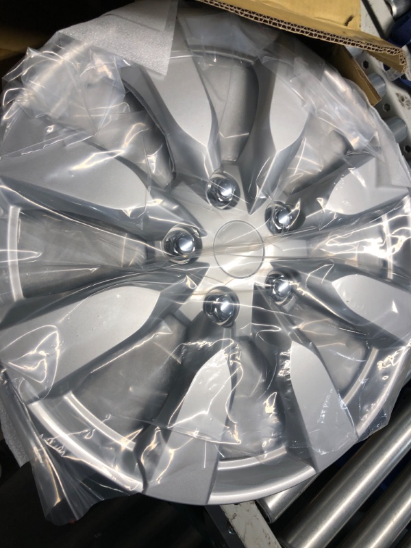 Photo 2 of  4 pack KT-1042-16: Hub Cap/Silver 16"