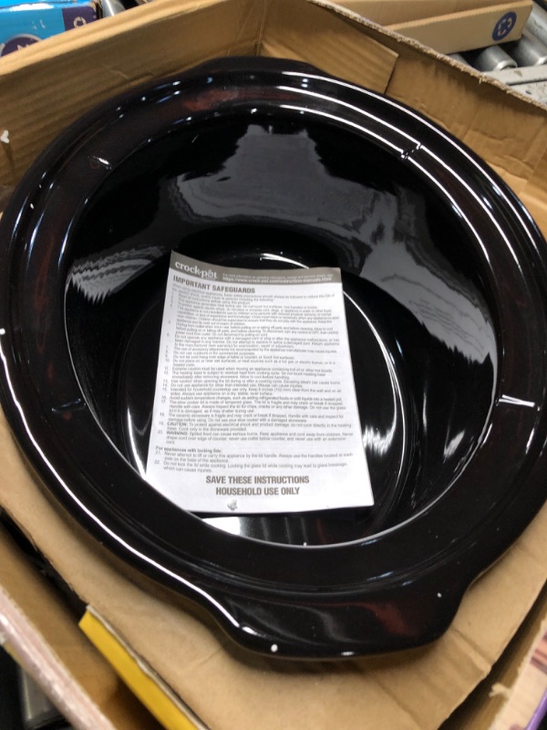 Photo 3 of ***(MINOR DAMAGE/ SEE NOTES) ***
Crock-Pot 8qt Programmable Slow Cooker Black Stainless