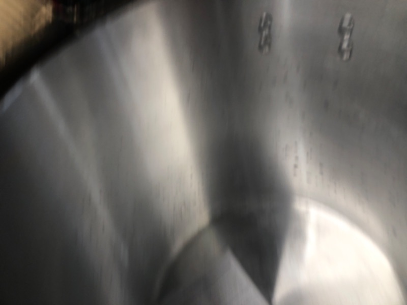 Photo 3 of ***MISSING LID***
Winco
Winware SST-40 Stainless Steel 40 Quart Stock Pot with Cover