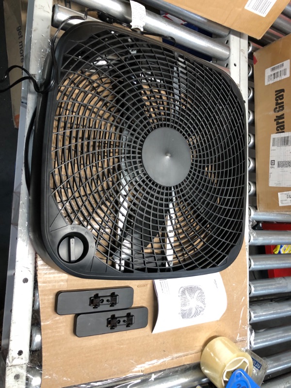 Photo 2 of **NON REFUNDABLE ITEM**(FOR PARTS ONLY)
Amazon Basics 3 Speed Box Fan, 20-Inch 20-inch Box Fan