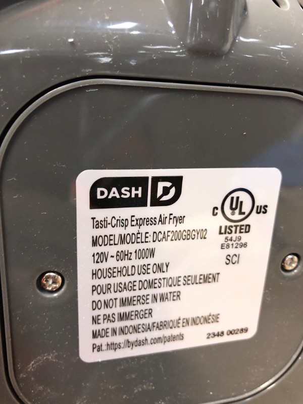 Photo 3 of **NON REFUNDABLE ITEM***(FOR PARTS ONLY)
Dash Tasti-Crisp 2.6 Qt. Air Fryer in Grey
